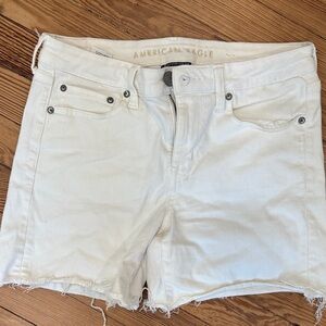 American Eagle Outfitters White Jean Shorts NEXT LEVEL STRETCH